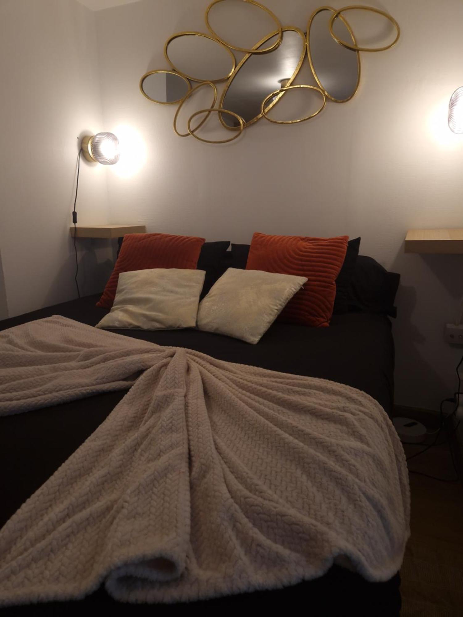 Le Petit Triplex Des Carmelites -coeur Historique Appartement